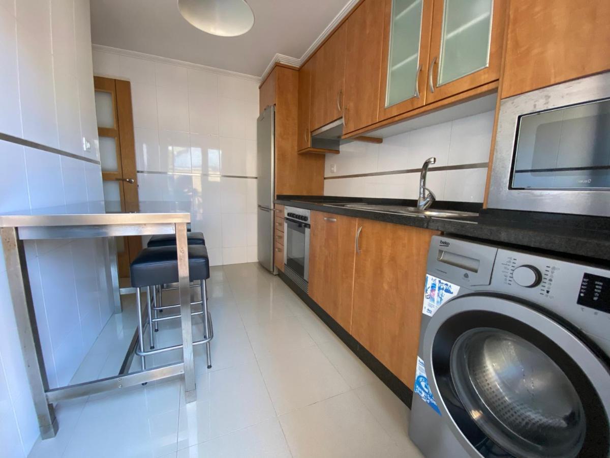 Apartamento A 5 Min Caminando De La Playa Sta. Cristina, Олейрос Экстерьер фото