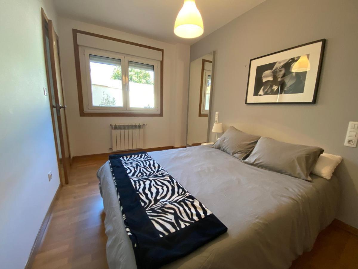 Apartamento A 5 Min Caminando De La Playa Sta. Cristina, Олейрос Экстерьер фото